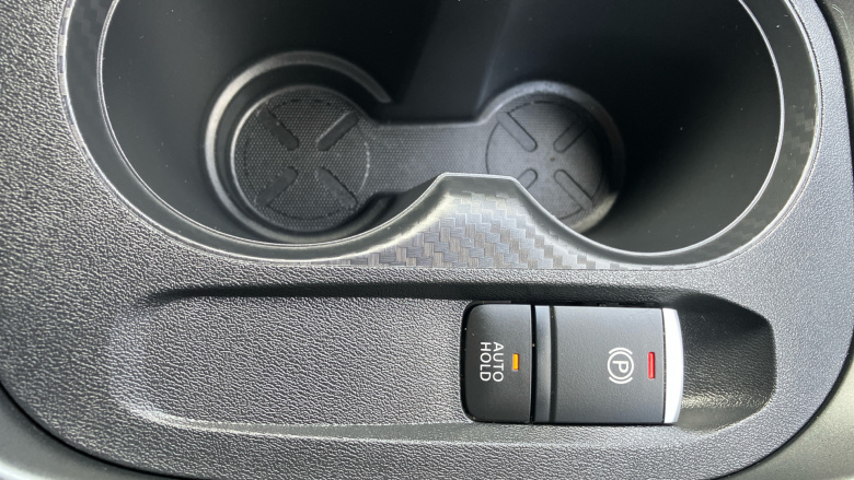 Nissan Juke 1.0 DiG-T N-Connecta 5dr Petrol Hatchback